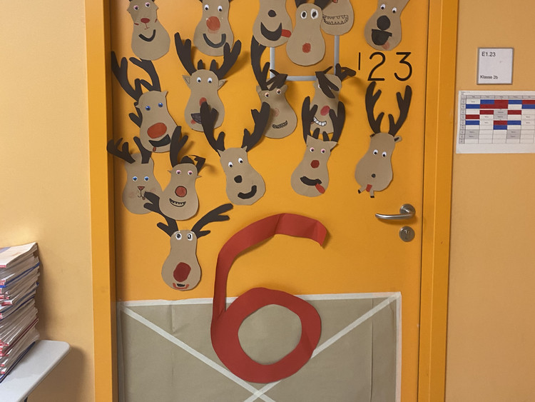 Die GMS als begehbarer Adventskalender