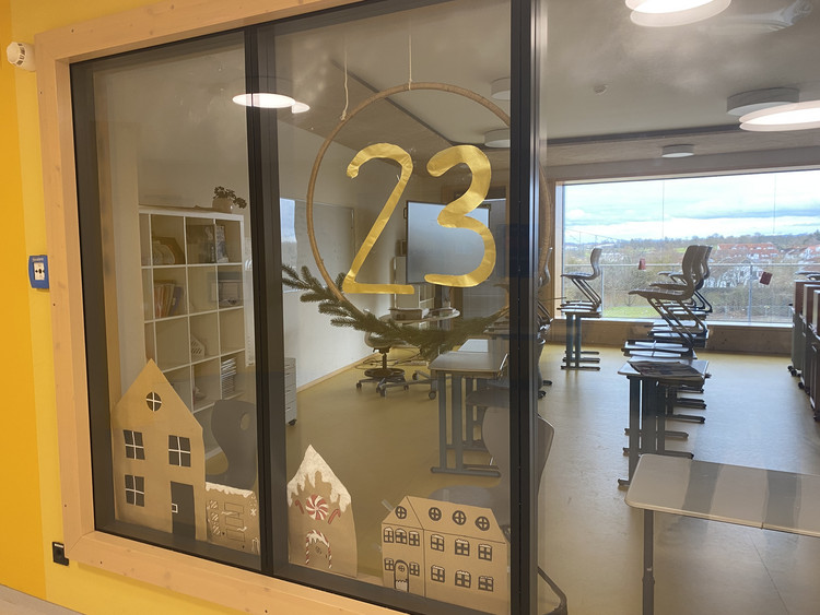 Die GMS als begehbarer Adventskalender