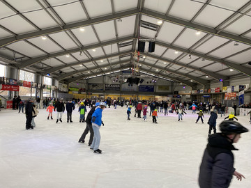 Wintersporttag in der Eishalle Reutlingen